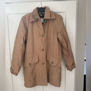 Liz Claiborne Women’s Small Medium Tan and Black Barn Jacket Trench Plaid Coat